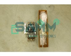 SIEMENS 3VL9200-4WC30 DRAW OUT ASSEMBLY FRONT CONNECTORS New