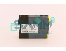 SIEMENS 3SK1211-1BB40 SAFETY RELAY Used